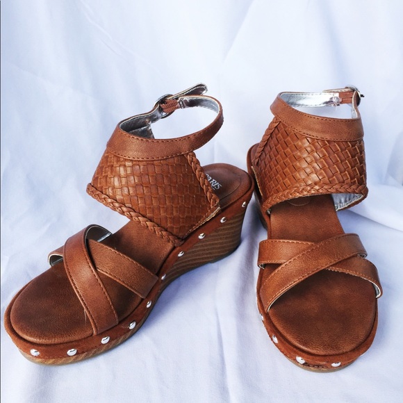 Paris Blues Other - NWOT PARIS BLUES girls wedges